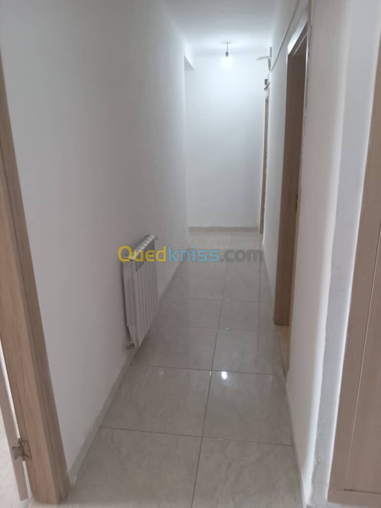 Location Appartement F5 Alger Bordj el bahri