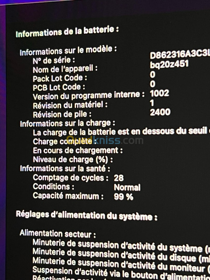 Macbook pro 2022 m2 14 pouce 8g 256ssd cicle 28 libire officiel