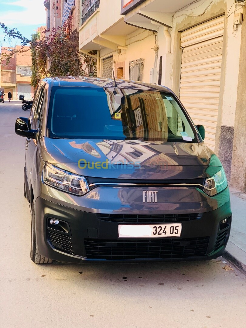 Fiat Doblo 2024 Italien