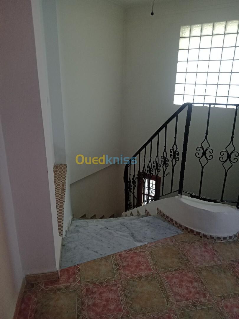 Location Niveau De Villa F4 Alger Dely brahim