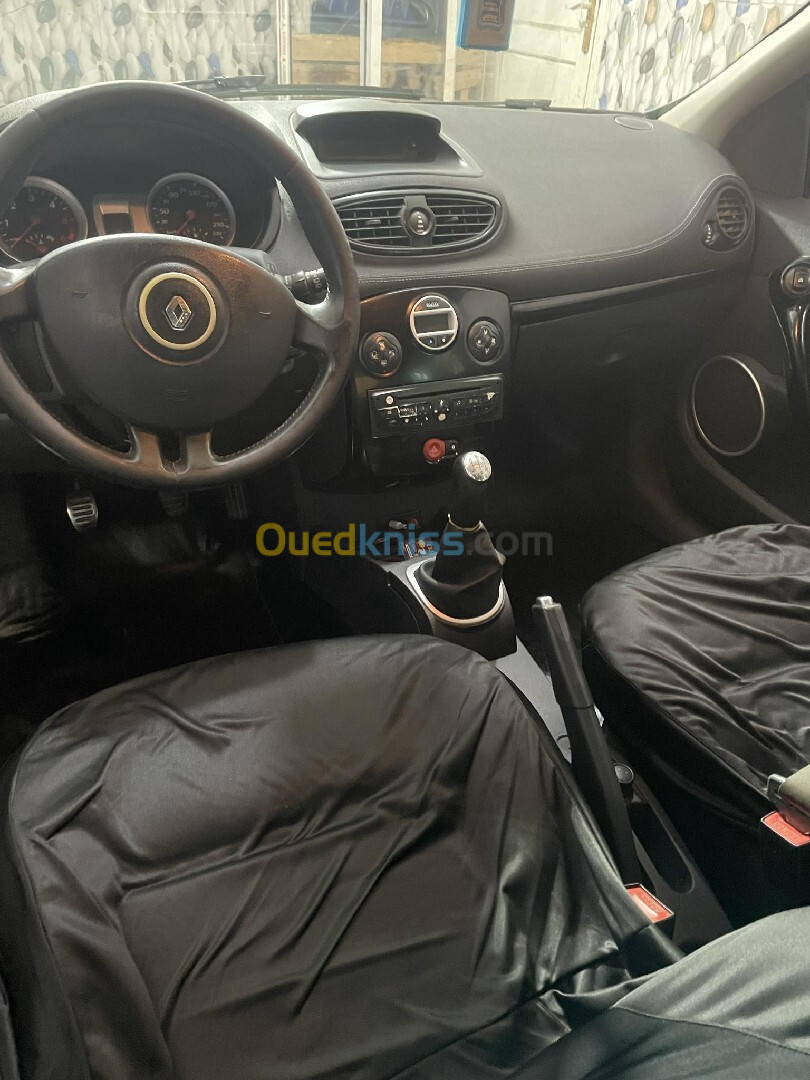 Renault Clio 3 2012 