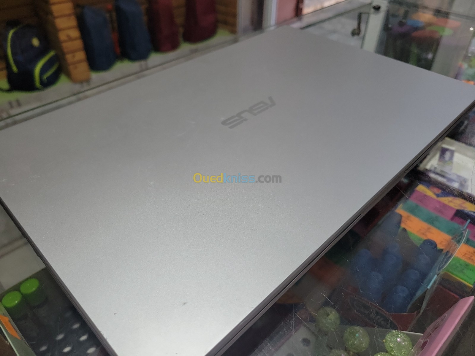 Asus VivoBook X515JA  i5 11th, 8GB RAM, 500GB ssd, écran 15' fullHd  