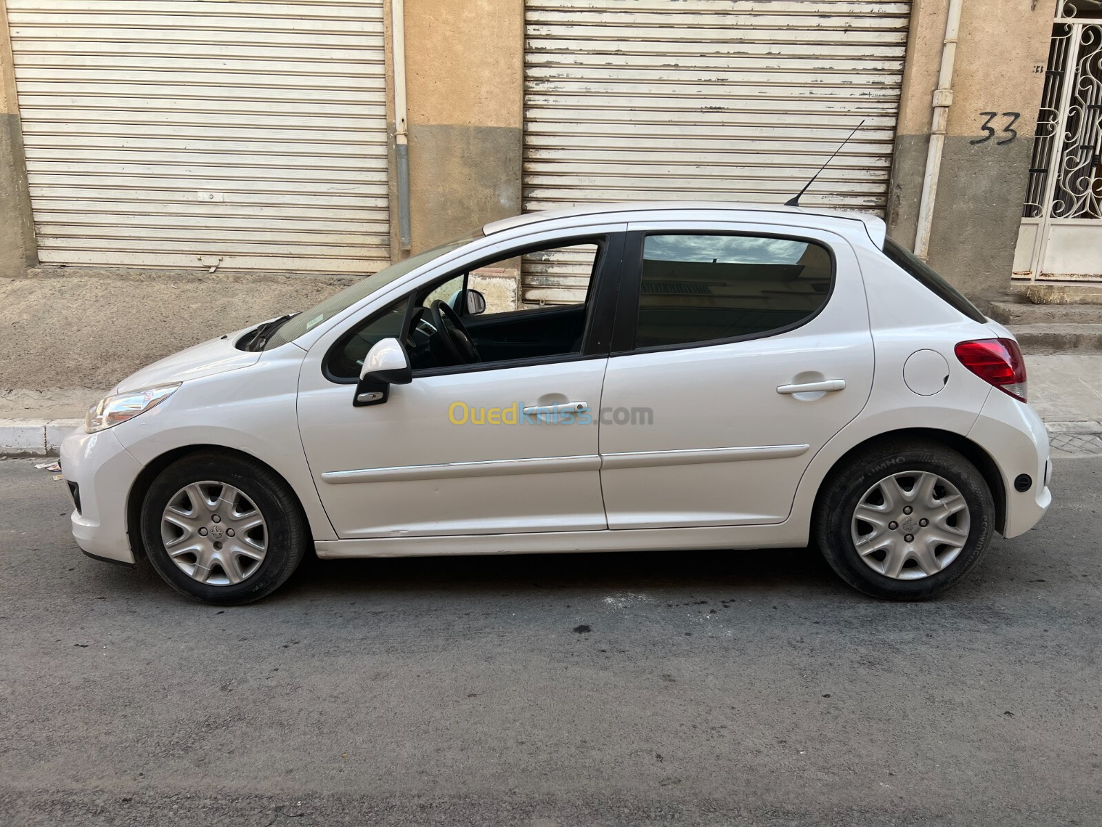 Peugeot 207 2013 207+