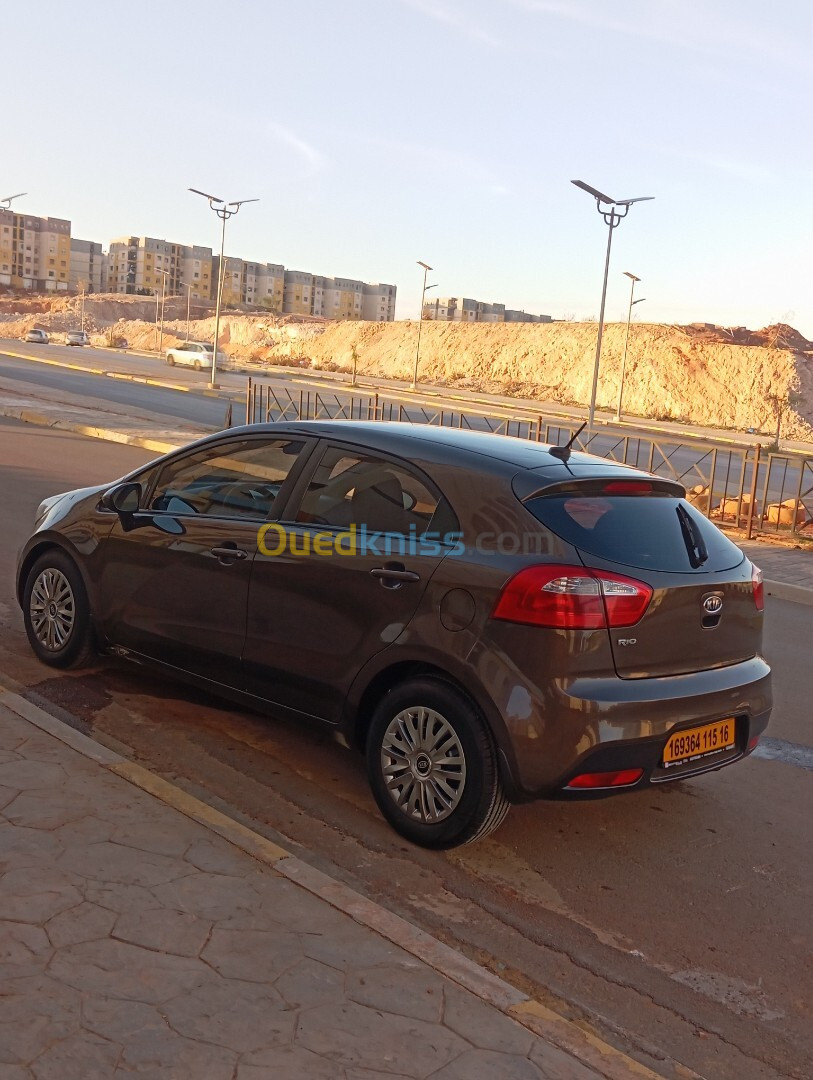 Kia Rio 5 portes 2015 Pop