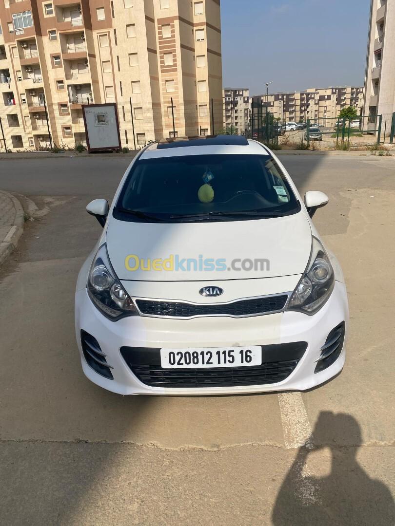 Kia Rio 5 portes 2015 Funny Facelift 