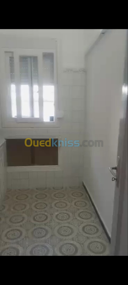 Vente Appartement F2 Alger Hussein dey