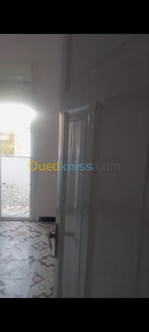 Vente Appartement F2 Alger Hussein dey