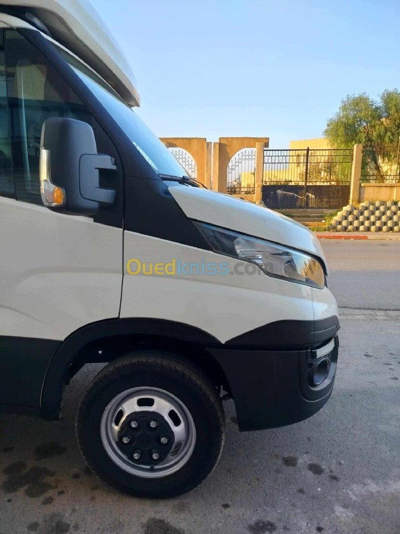 Iveco 35-150 2017