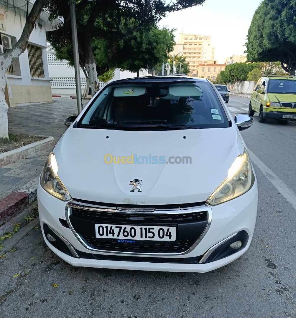 Peugeot 208 2015 Access Facelift