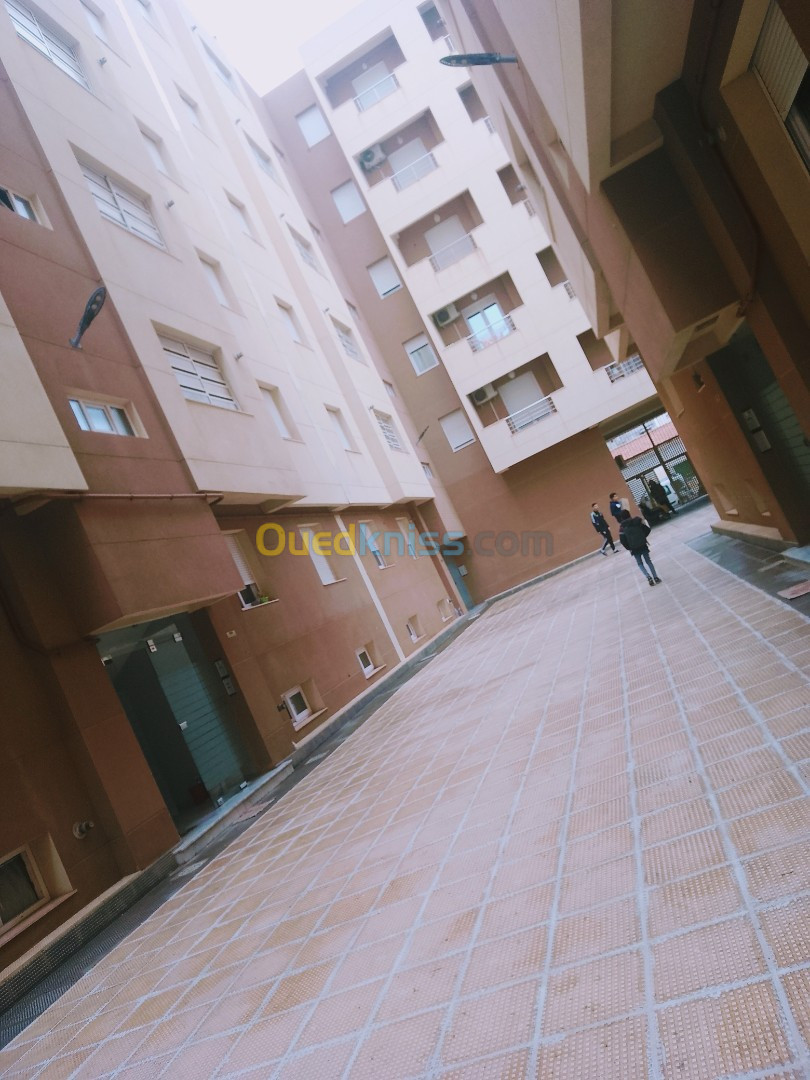 Vente Appartement F3 Oran Ain el turck