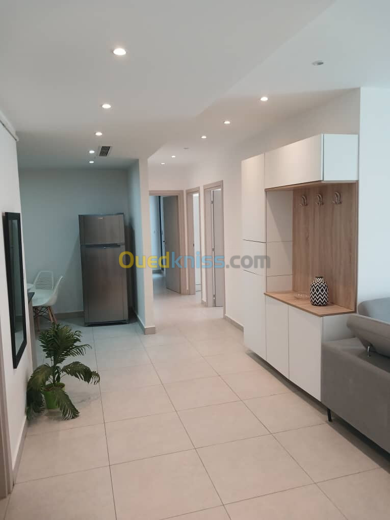 Location Appartement F4 Alger Hydra