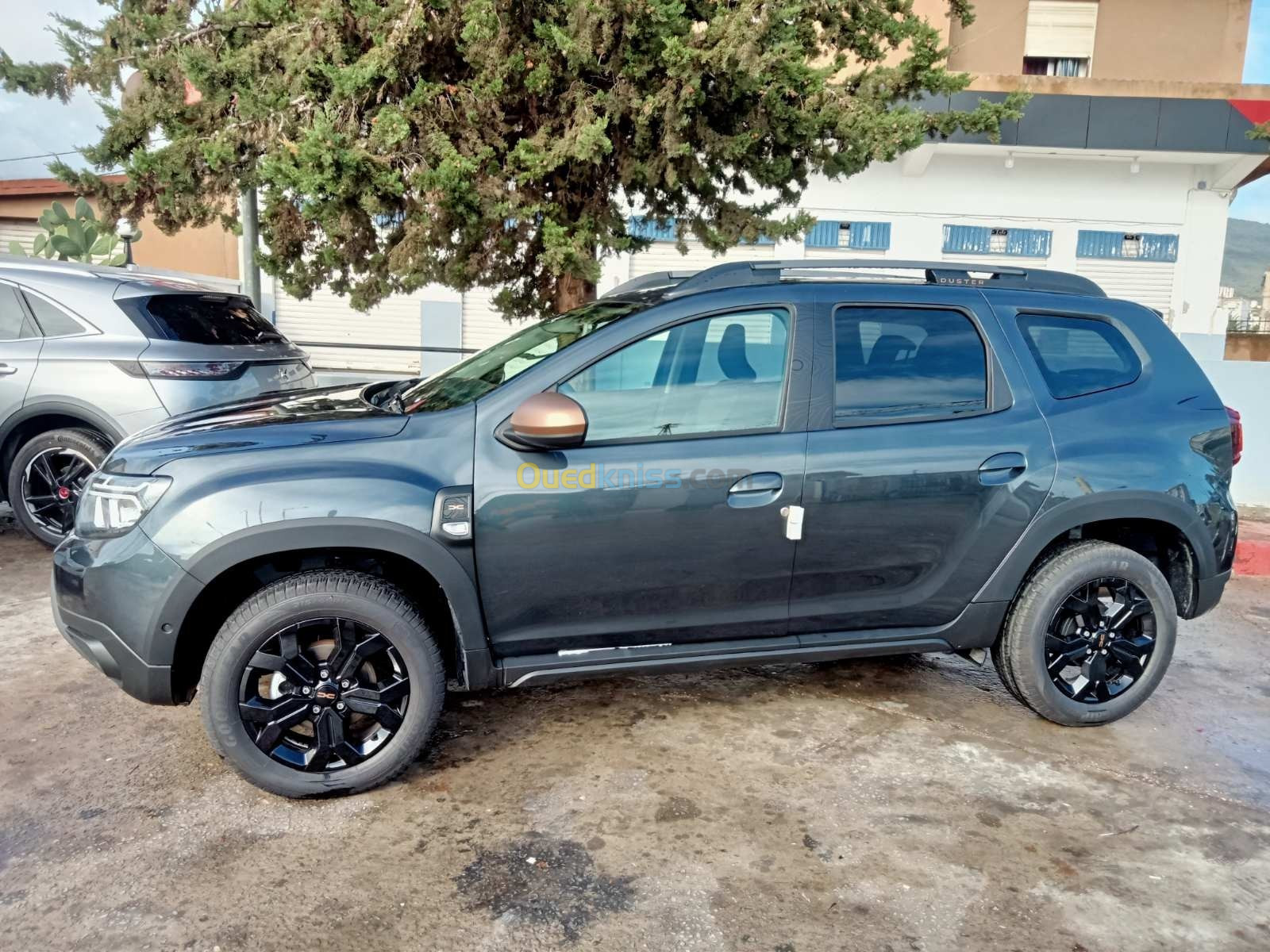 Dacia Duster 2023 Gold