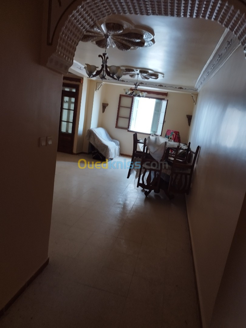 Vente Appartement F4 Tizi Ouzou Tigzirt