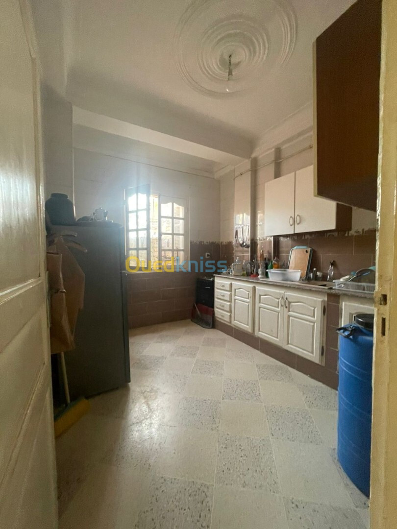 Location Niveau De Villa F2 Alger Bordj el kiffan