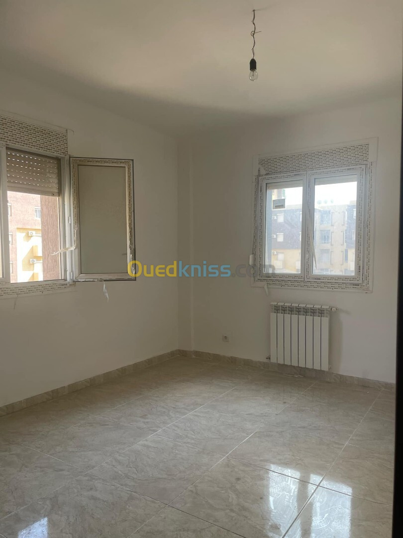 Vente Appartement F5 Alger Bordj el bahri