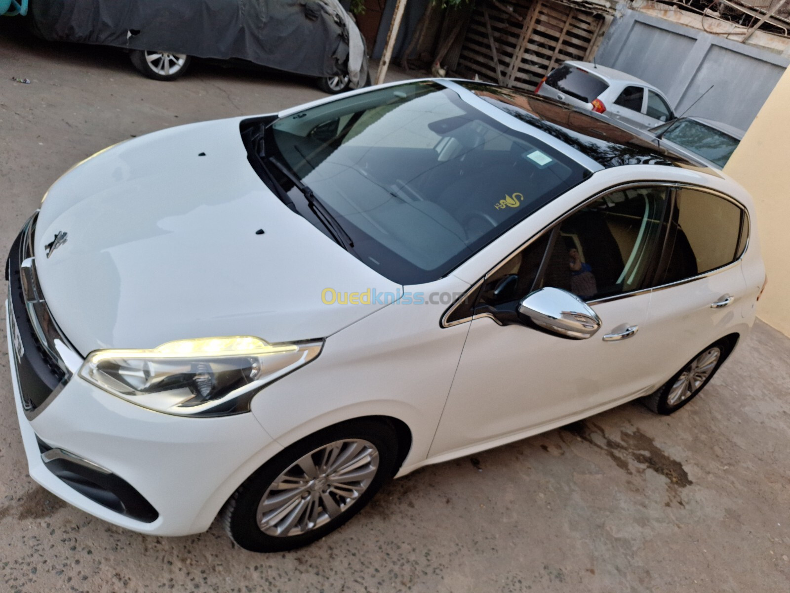 Peugeot 208 2018 Allure Facelift