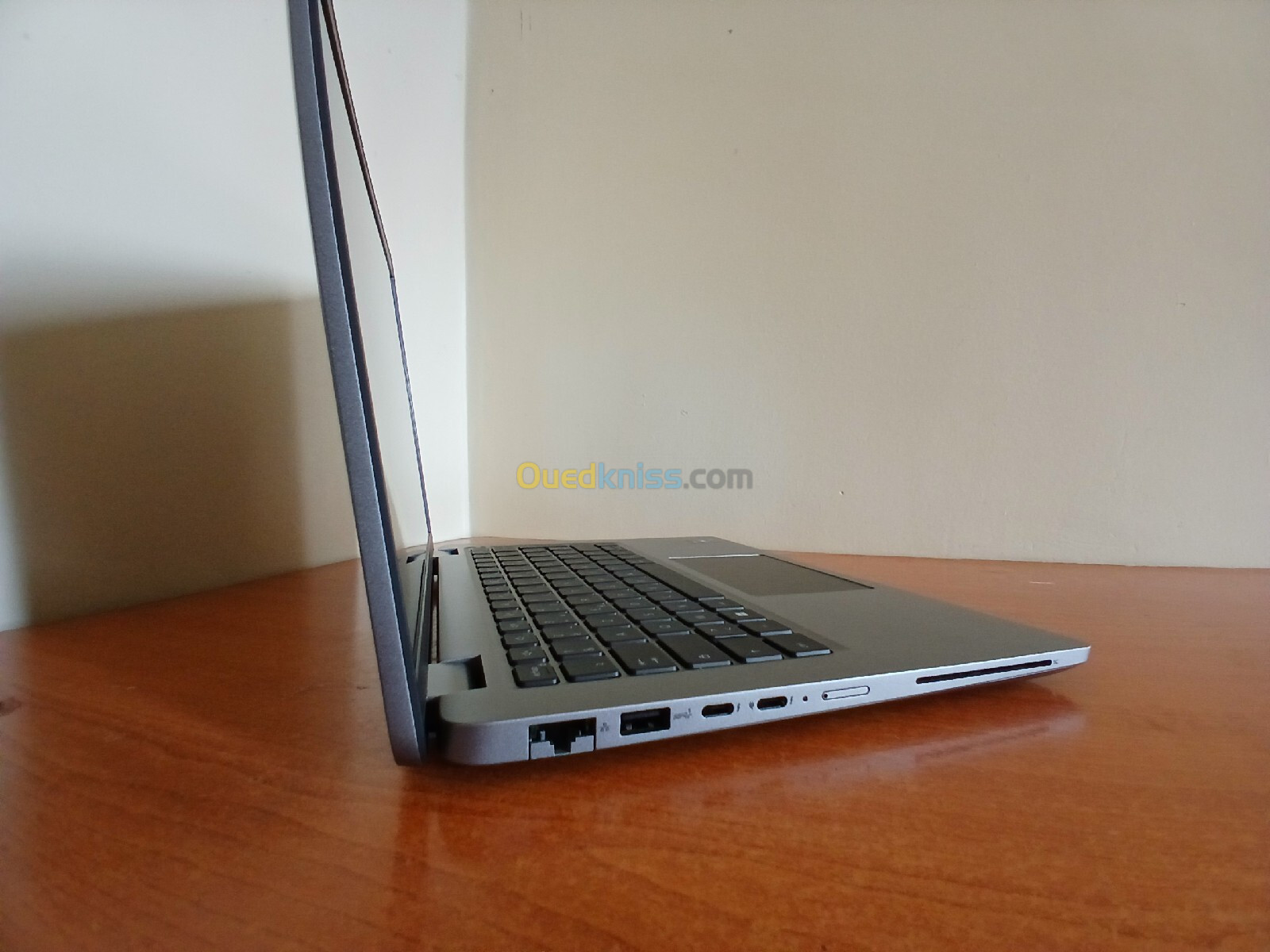 Dell latitude 5440 i5 1345U 