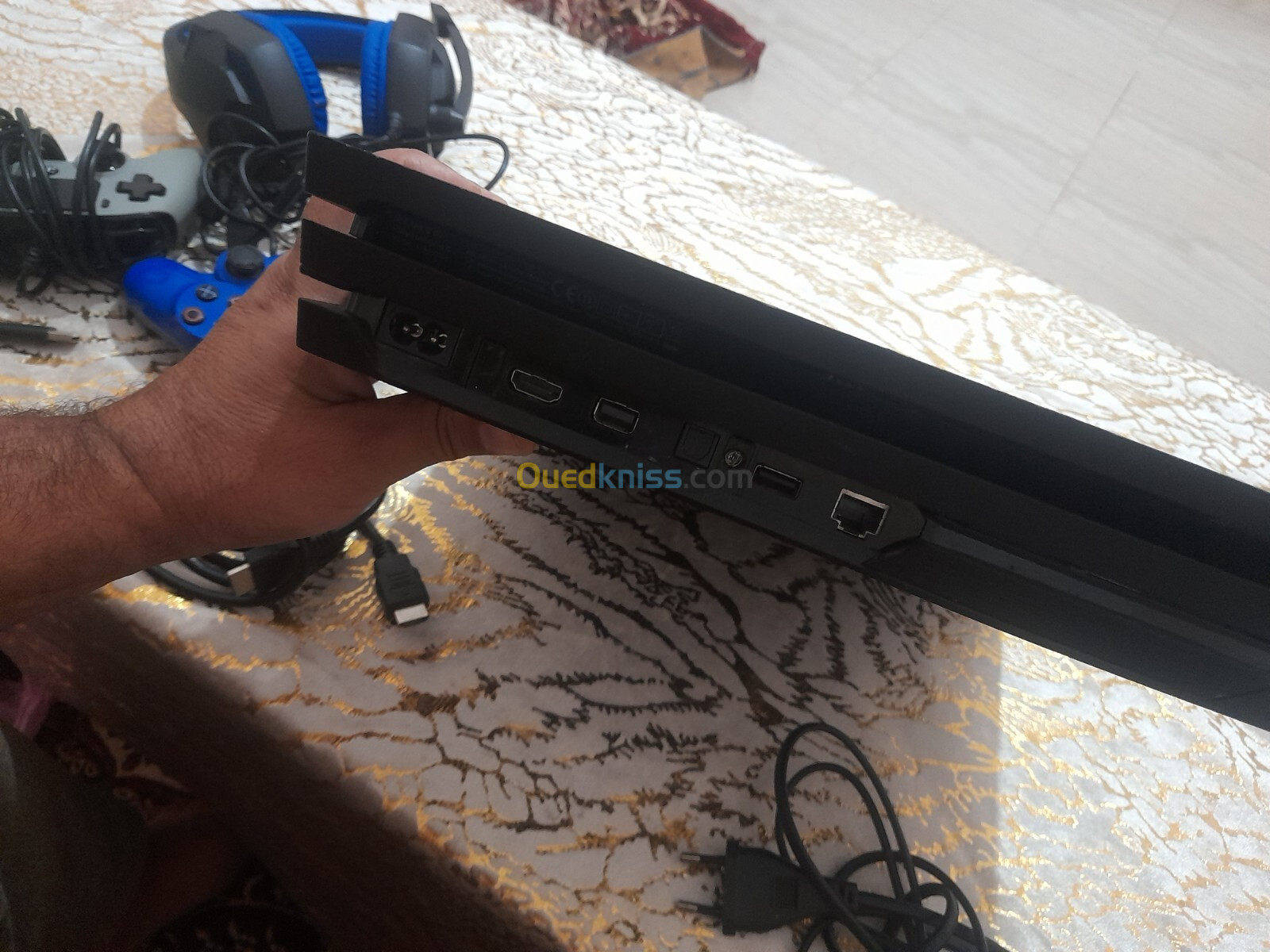 Ps4 pro 1 tera habat caba