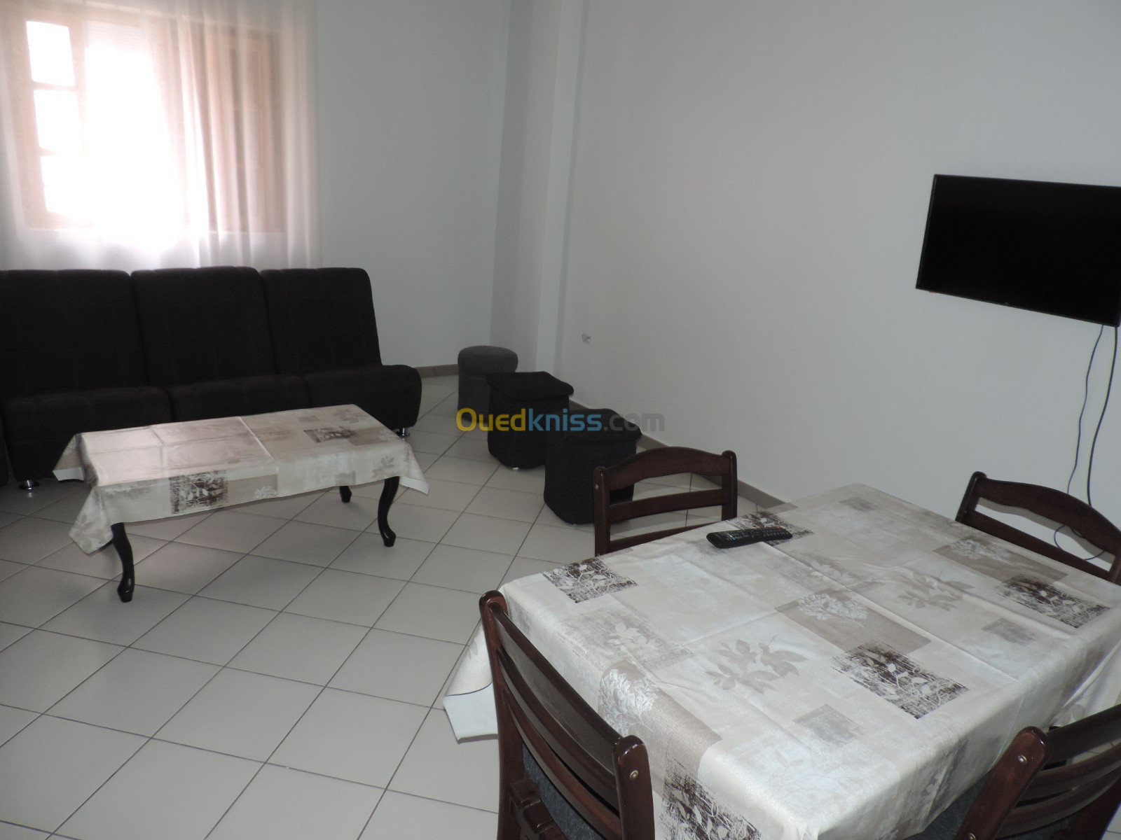 Location Appartement F2.3 Oran Ain el turck