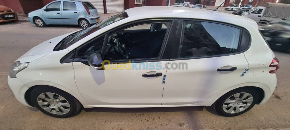 Peugeot 208 2013 Active