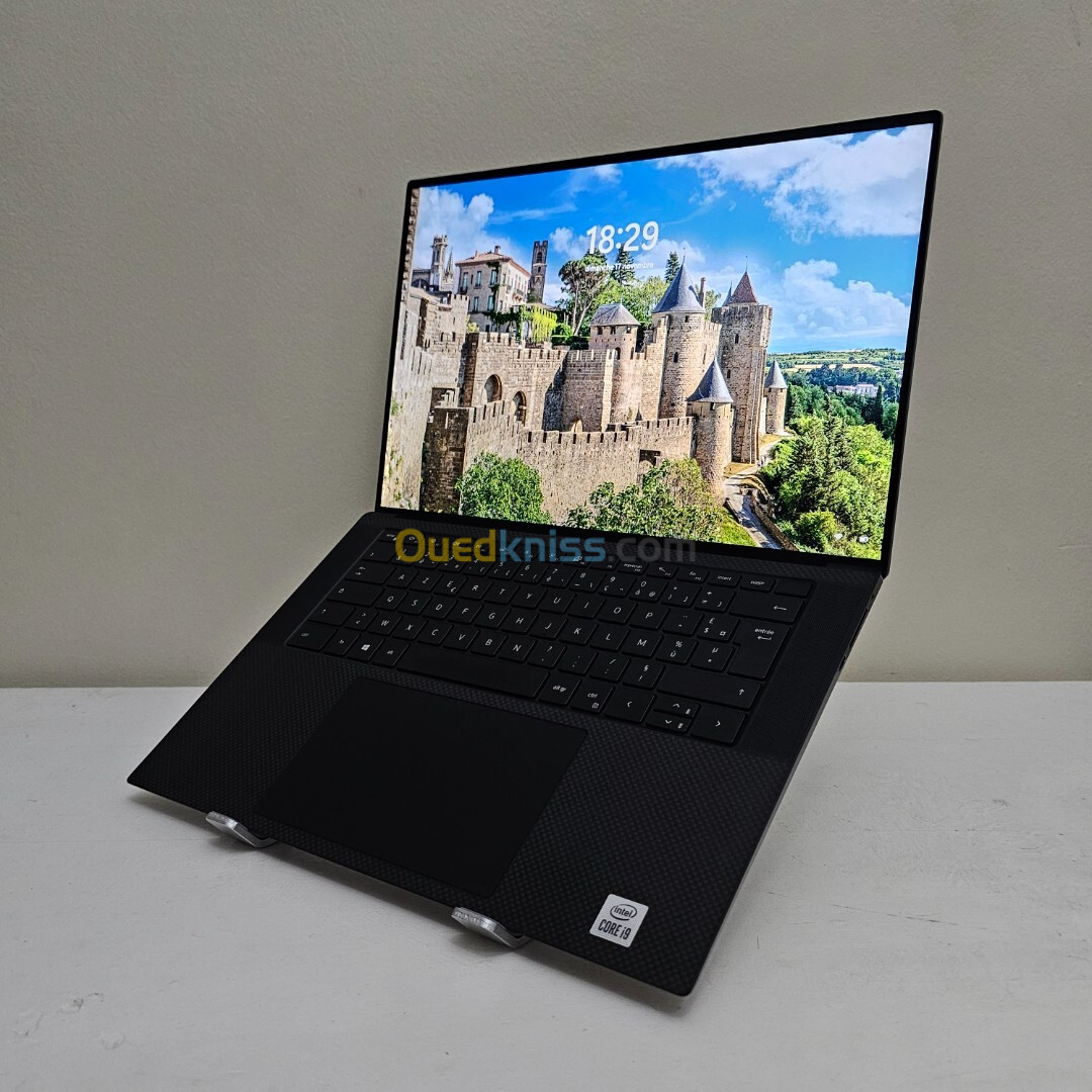 DELL PRECISION 5550 I9 10TH 32 GB DDR4 512 SSD NVIDIA QUADRO T2000 