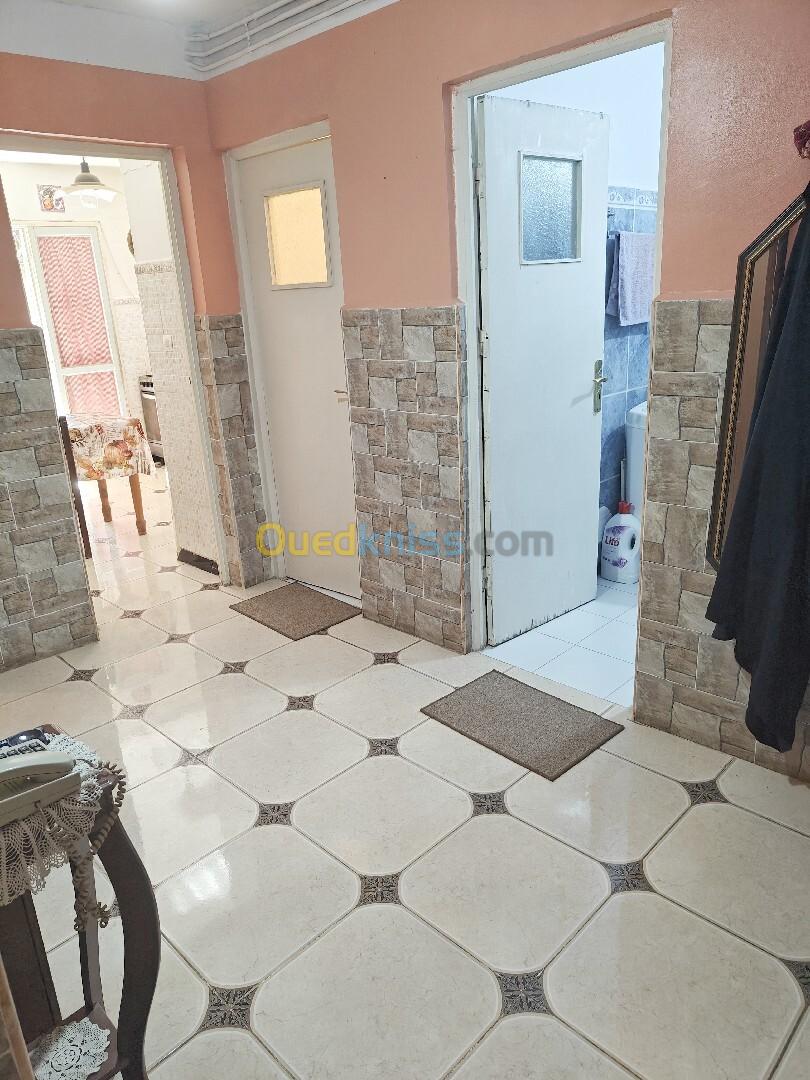 Vente Appartement F2 Alger Kouba