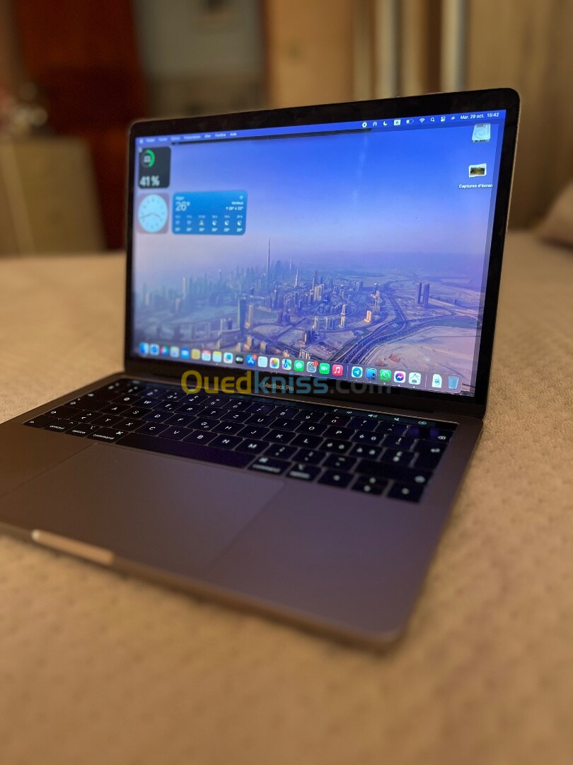 MacBook Pro 2018 touchbar 