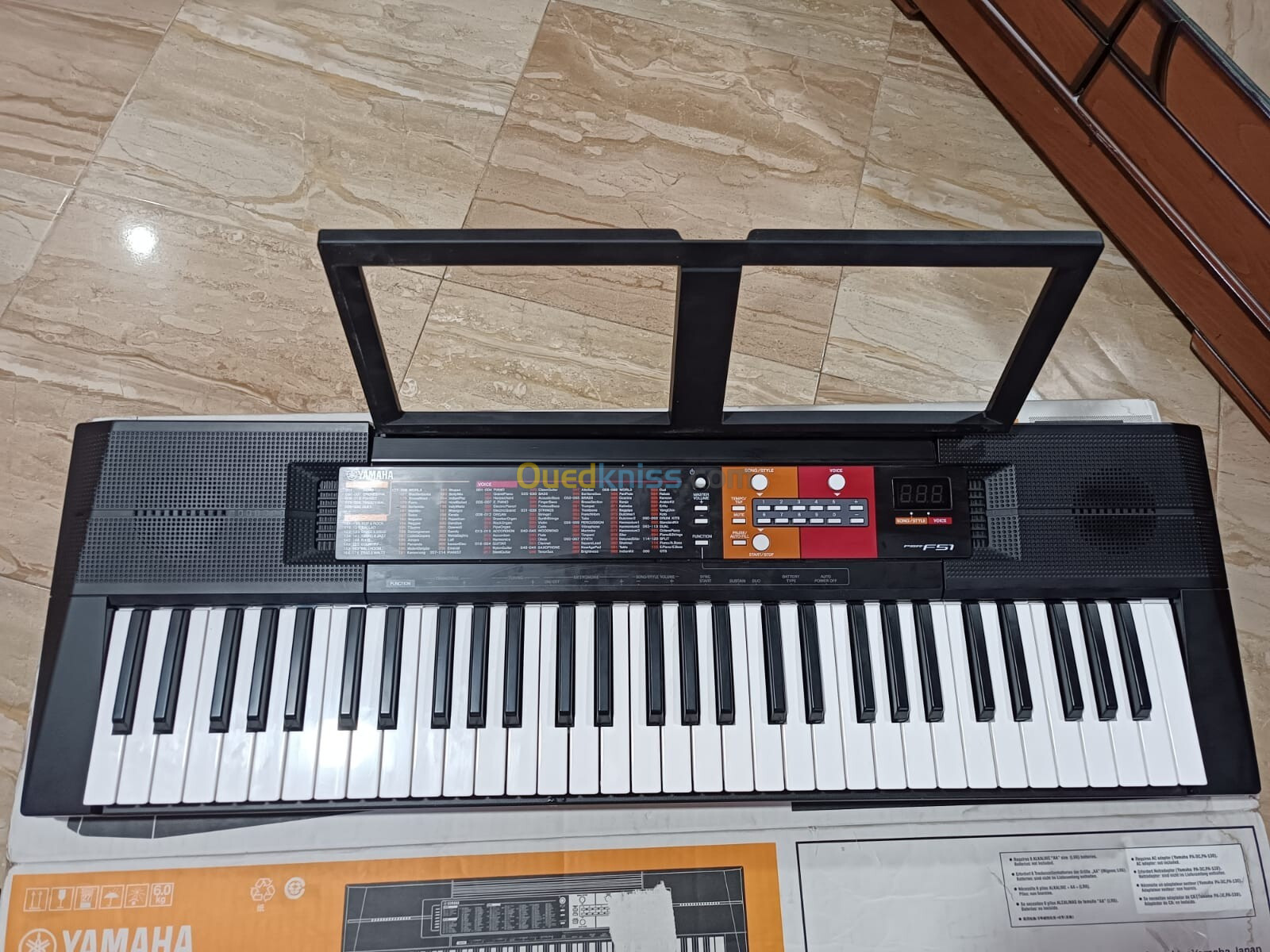 Piano YAMAHA