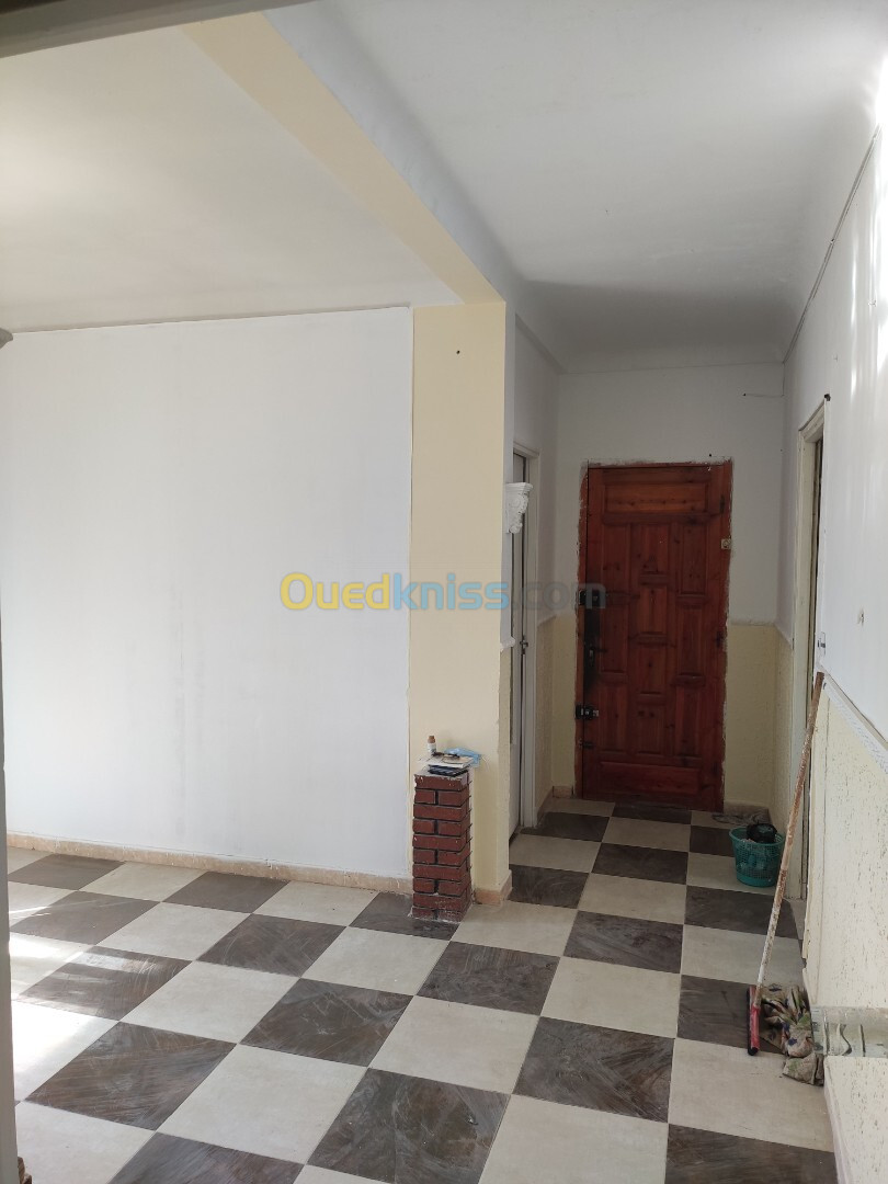 Vente Appartement F3 Tiaret Tiaret