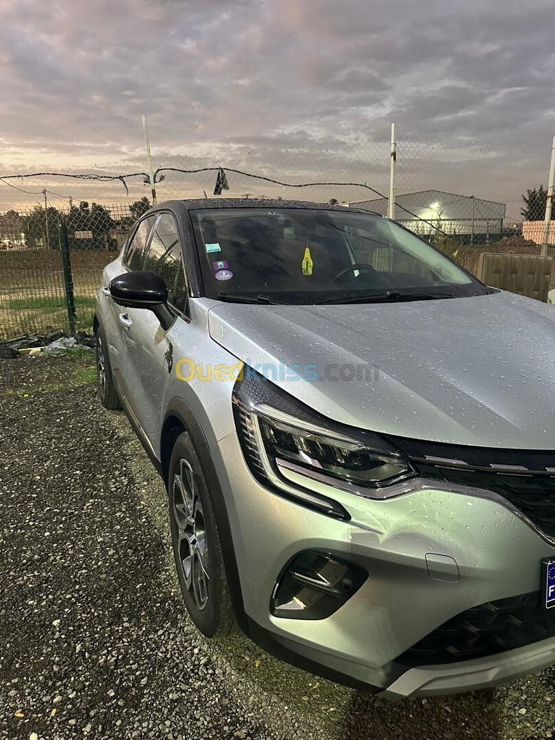 Renault Captur 2021 E.tech