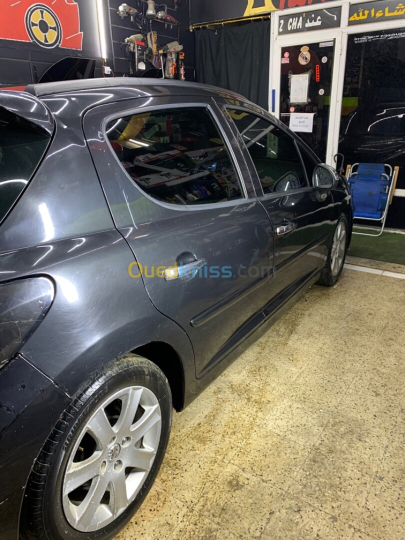 Peugeot 207 2008 207