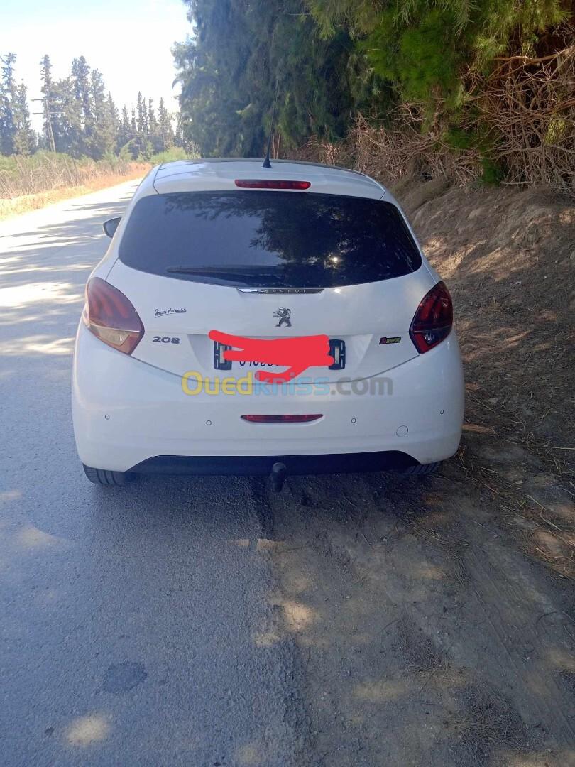 Peugeot 208 2016 208