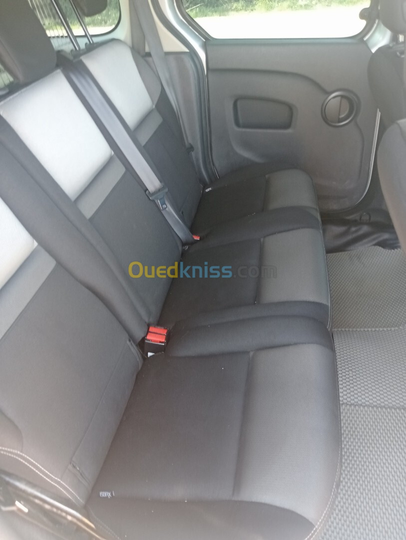 Renault Kangoo 2020 Authentique +