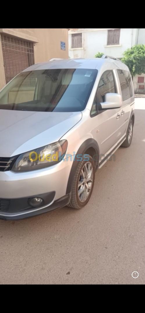 Volkswagen Caddy 2015 Cross