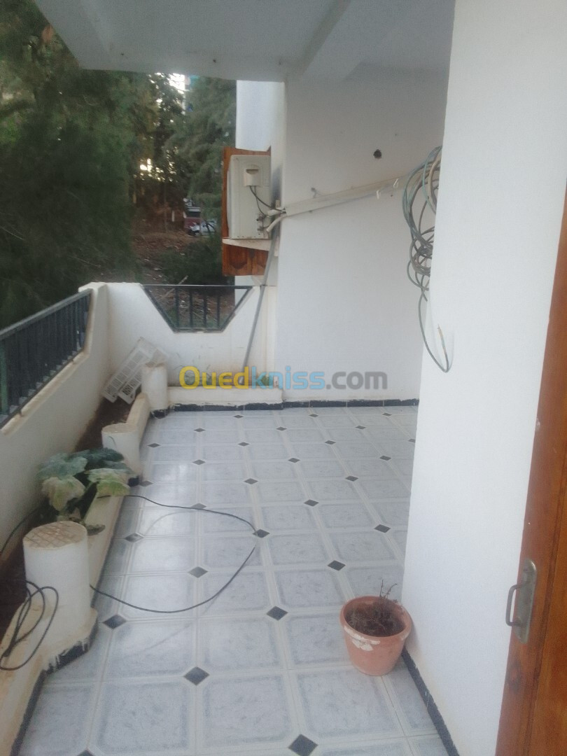 Location Appartement F5 Alger Draria