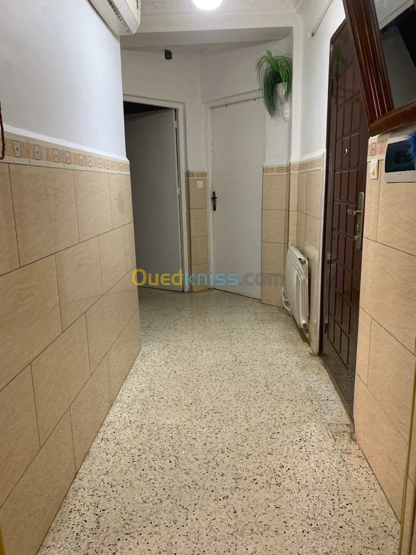 Vente Appartement F03 Tipaza Kolea