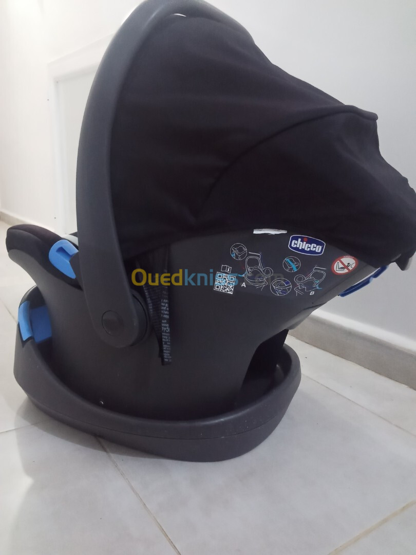 Maxi-Cosi / Siége auto bébé CHICCO