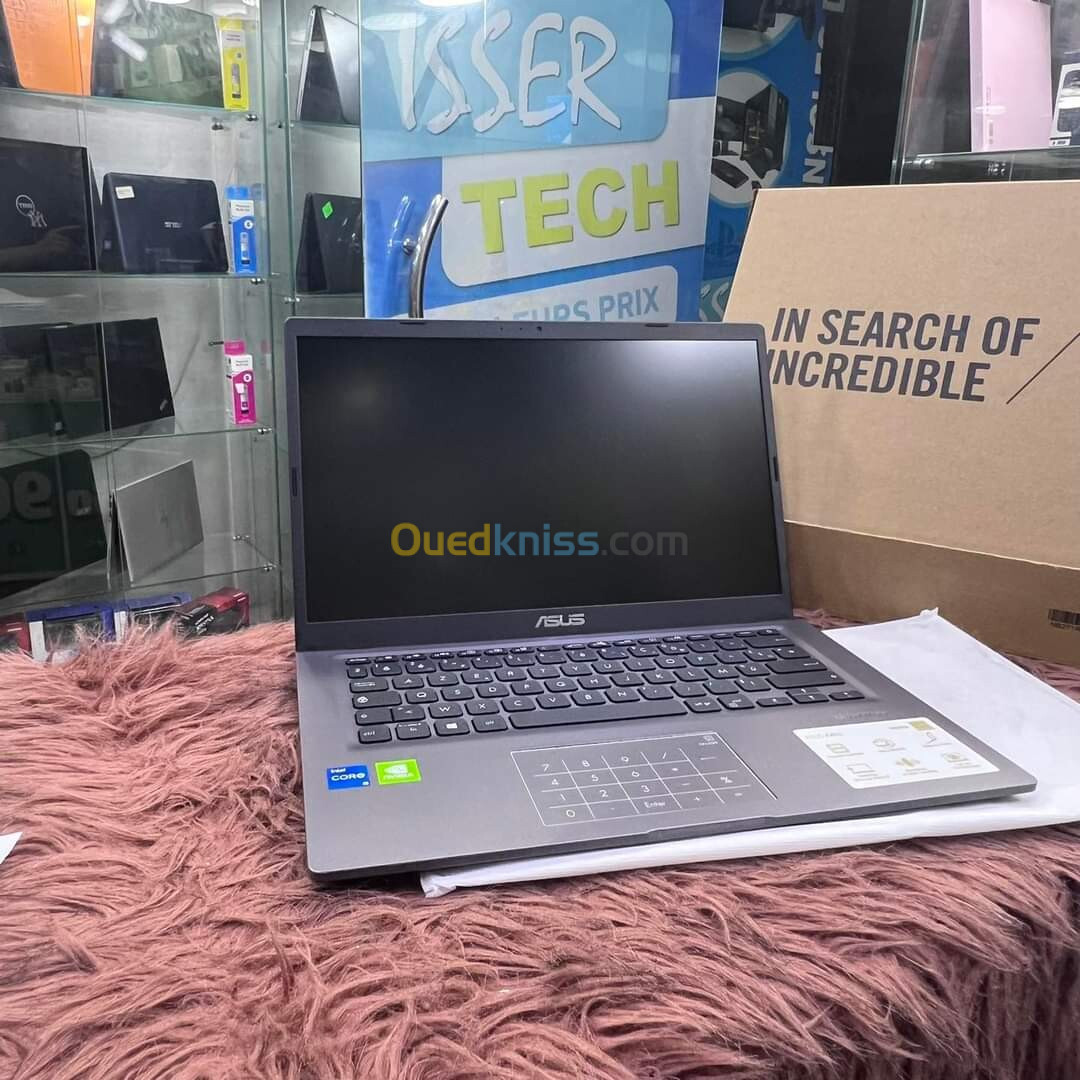 Asus VivoBook X415 Intel Core i5  1135G7 @ 2,4GHZ  14,1" FUL HD - NVIDIA GeForce Mx330 2GB GDDR5