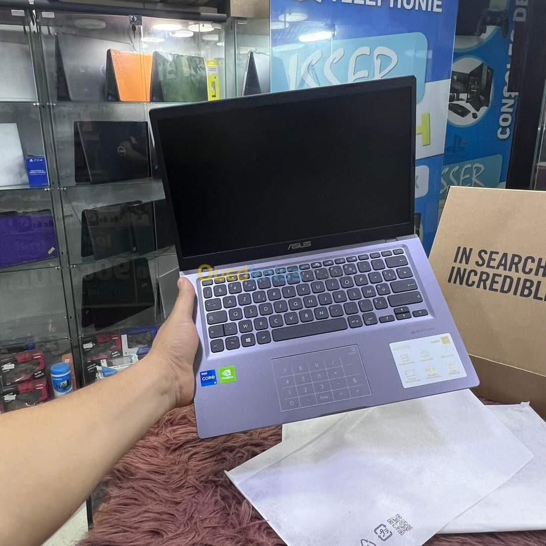 Asus VivoBook X415 Intel Core i5  1135G7 @ 2,4GHZ  14,1" FUL HD - NVIDIA GeForce Mx330 2GB GDDR5