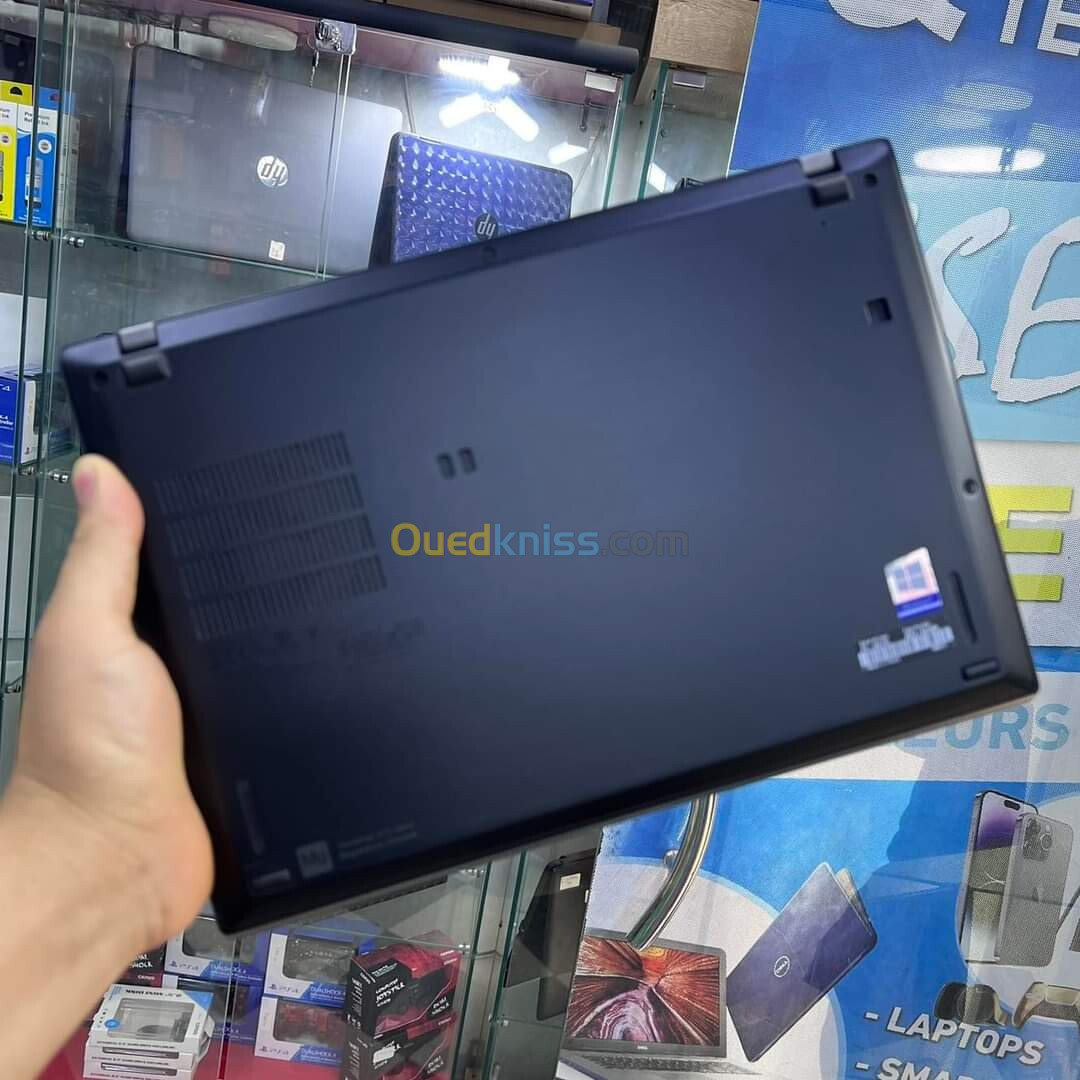 Lenovo ThinkPad X13 Gen 1 Core i7 (10ème génération) - 10510U