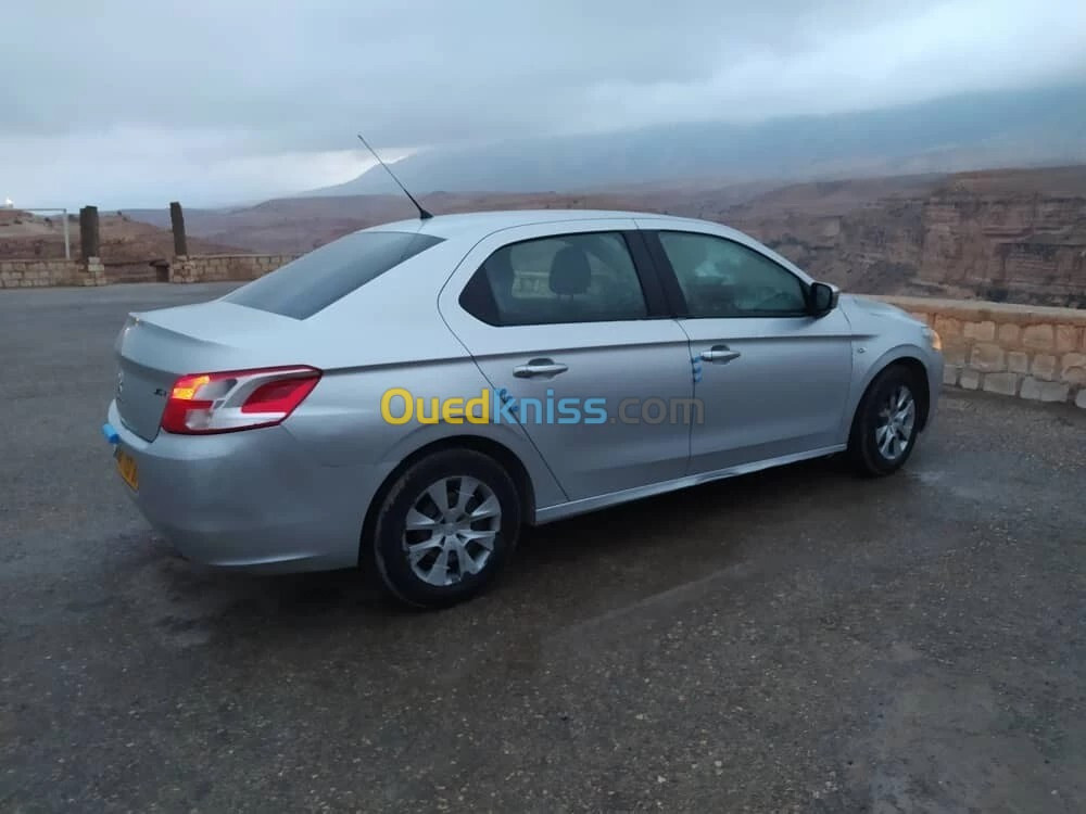 Peugeot 301 2014 Active