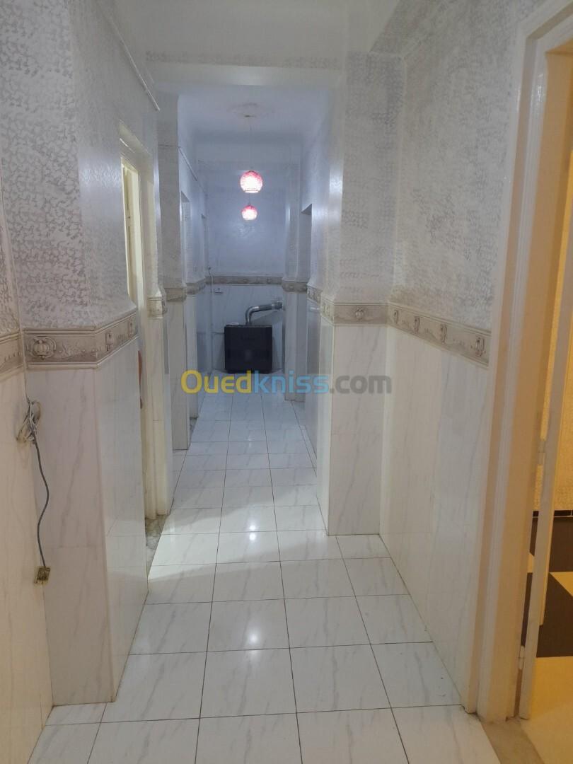 Location Appartement F4 Alger El achour