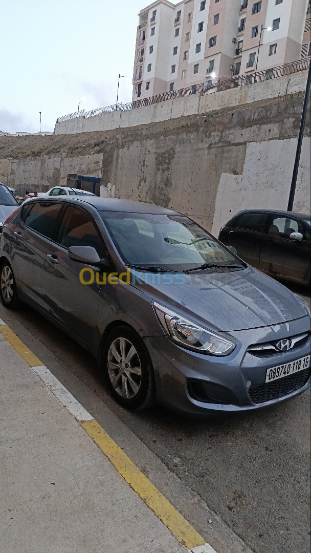 Hyundai Accent RB  4 portes 2018 Accent RB  4 portes