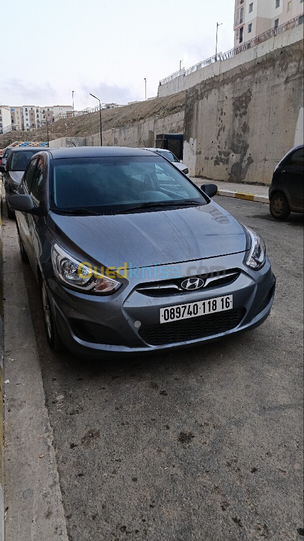 Hyundai Accent RB  4 portes 2018 Accent RB  4 portes