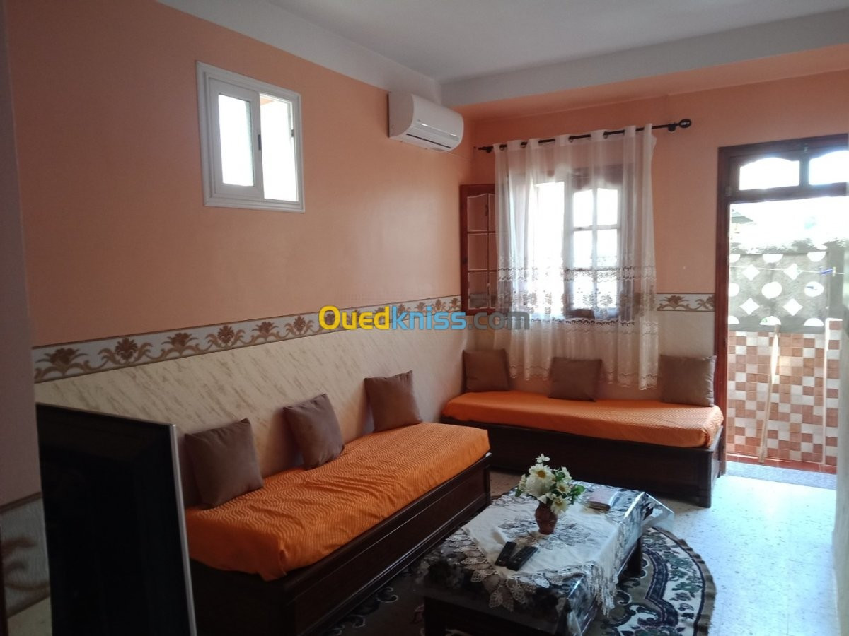 Location vacances Niveau De Villa F2 Alger Ain taya