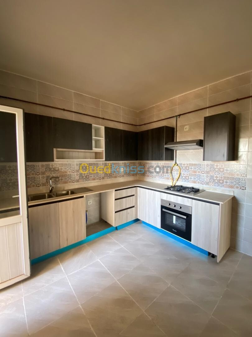 Location Appartement F5 Alger Kouba