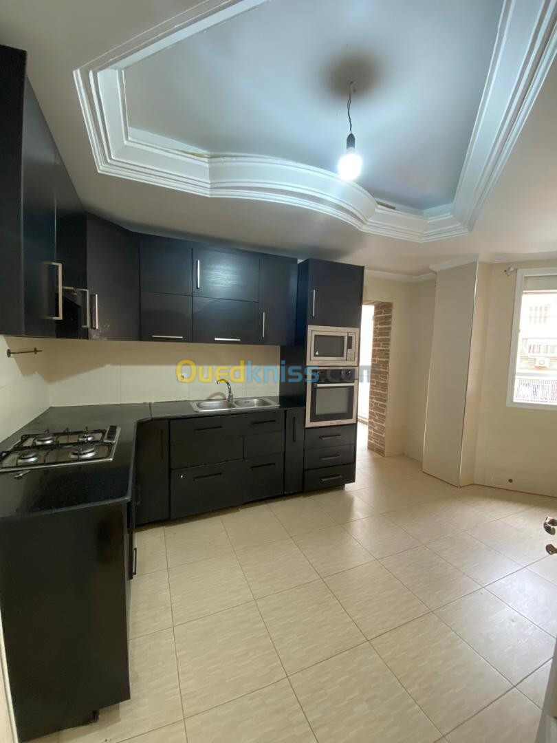 Location Appartement F4 Alger Birkhadem