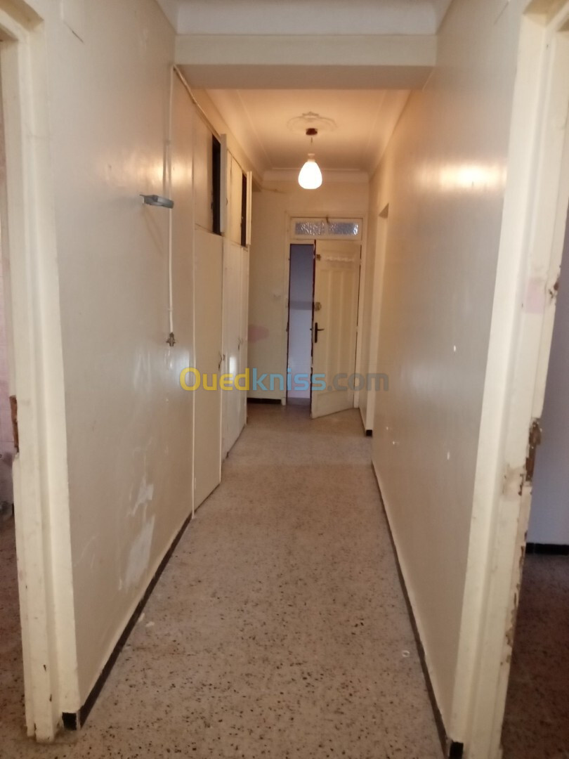 Location Niveau De Villa F2 Alger Bouzareah