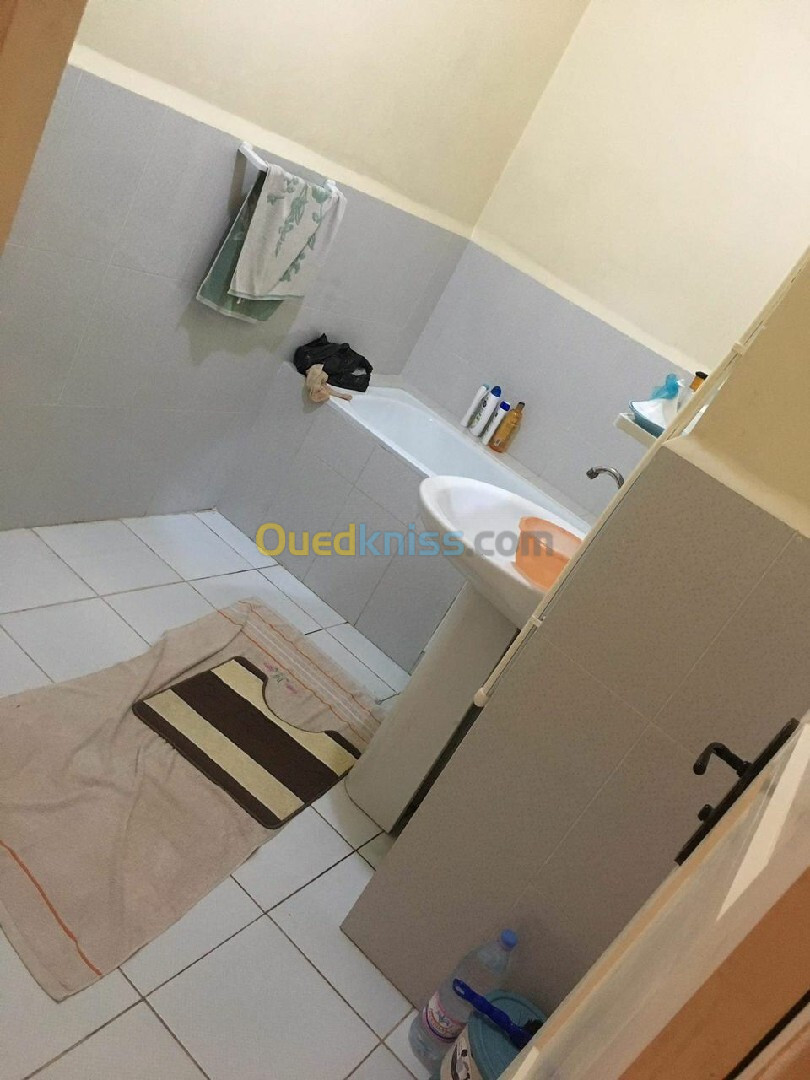 Vente Appartement F3 Alger Ain benian