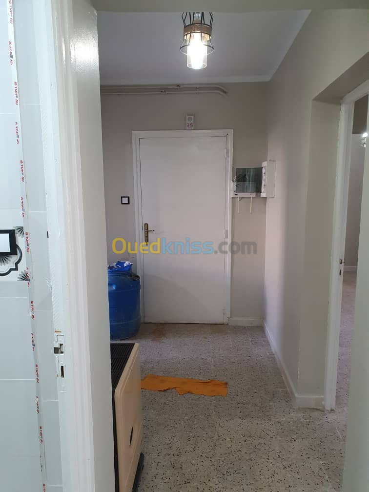 Location Appartement F2 Alger Zeralda